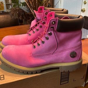 Mens Timberlands Breast Cancer Special addition !